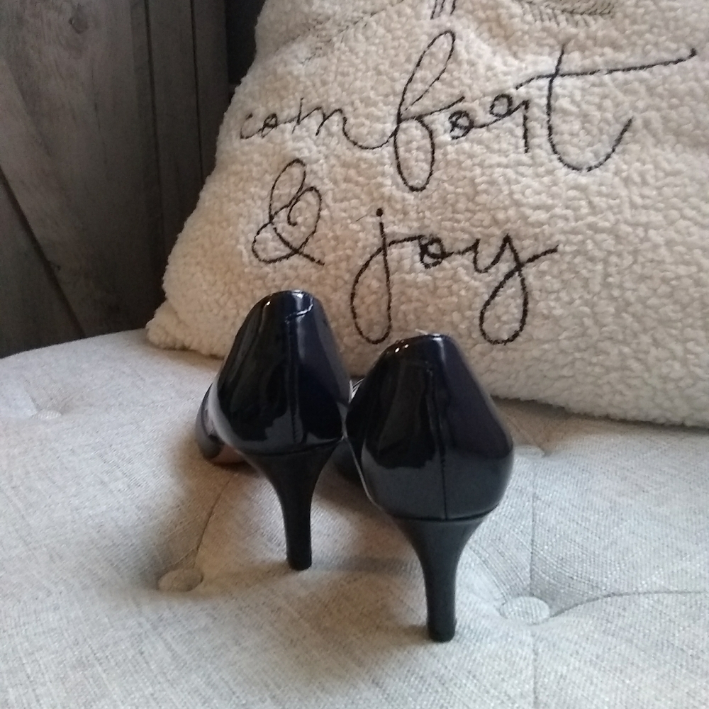 Franco Sarto Navy Blue Leather (upper) Pumps